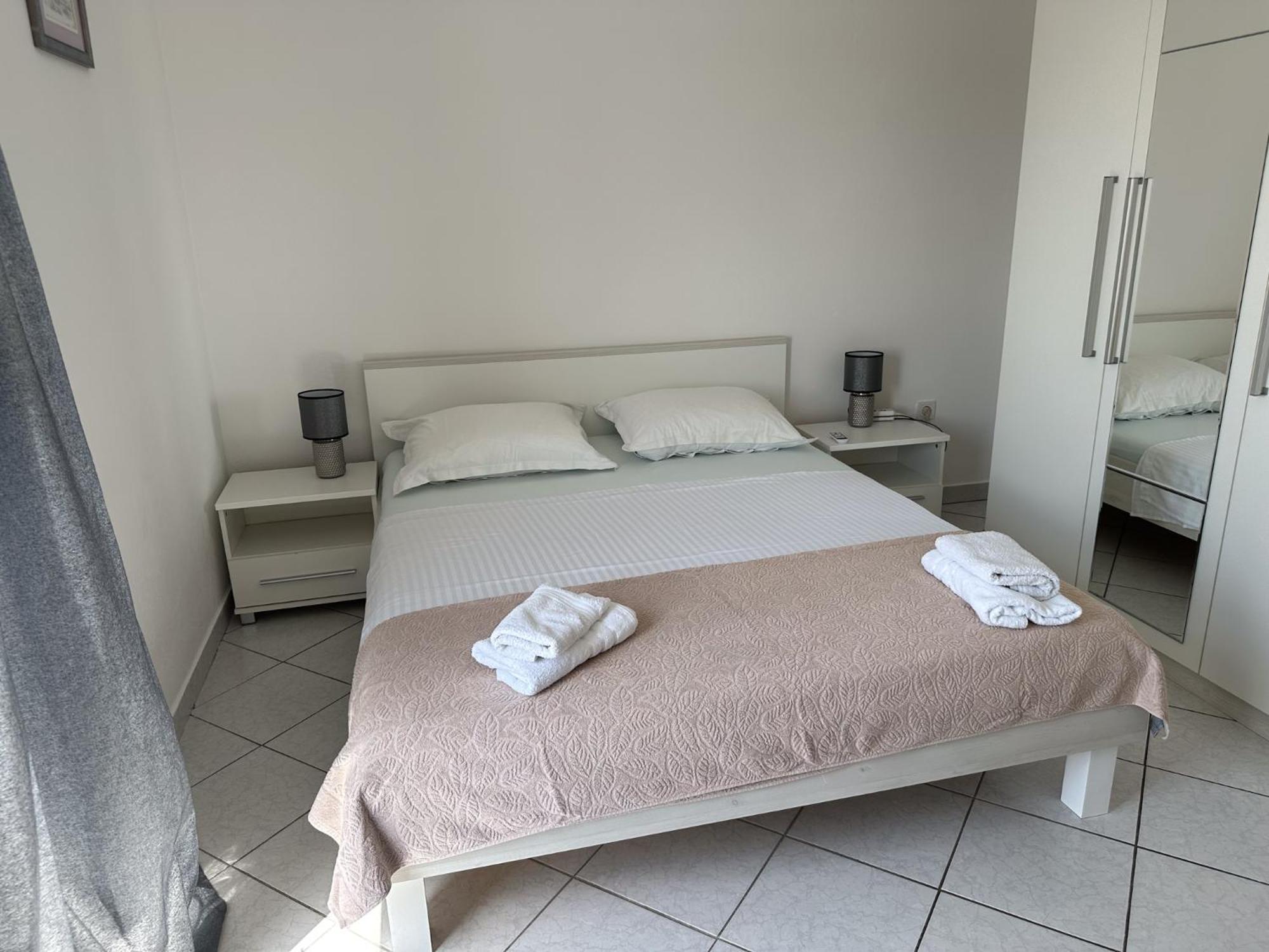 Apartments Barica Krk Town Exterior photo